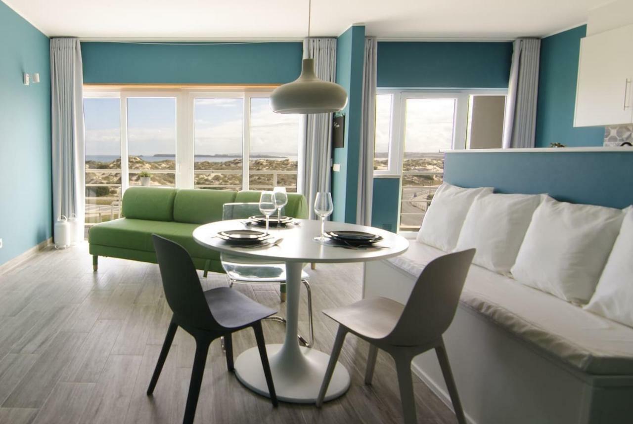 Baywatch Beach House Peniche Apartment Luaran gambar